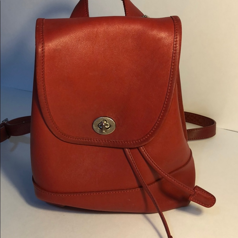 COACH - Red Leather Backpack Purse